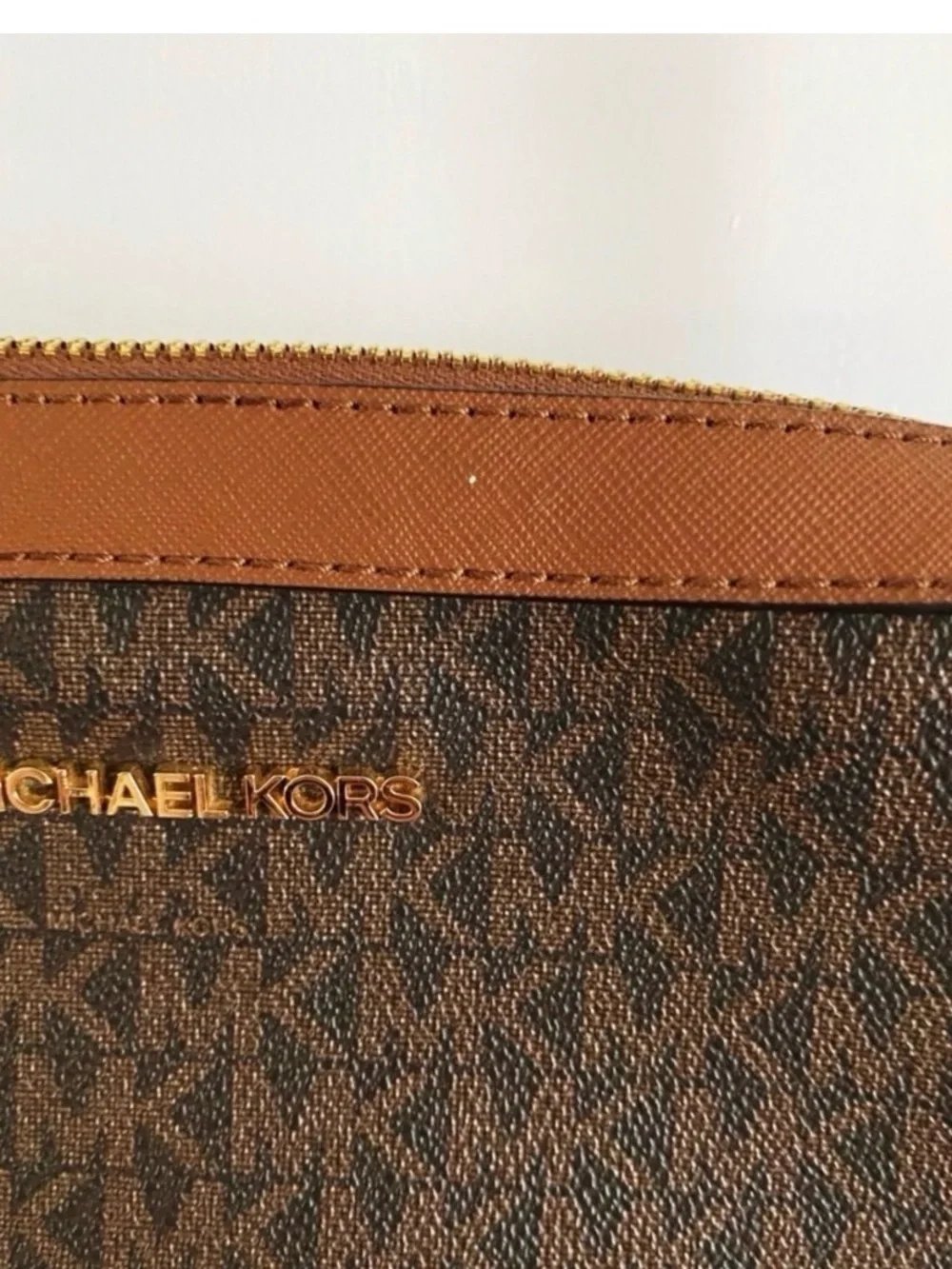MICHAEL KORS Brown Logo Signature Crossbody Bag - Picture 8 of 11